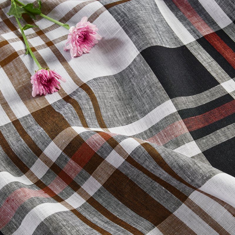 Solino Home 100% Pure Linen Table Runner Oxford Plaid for Spring & Easter