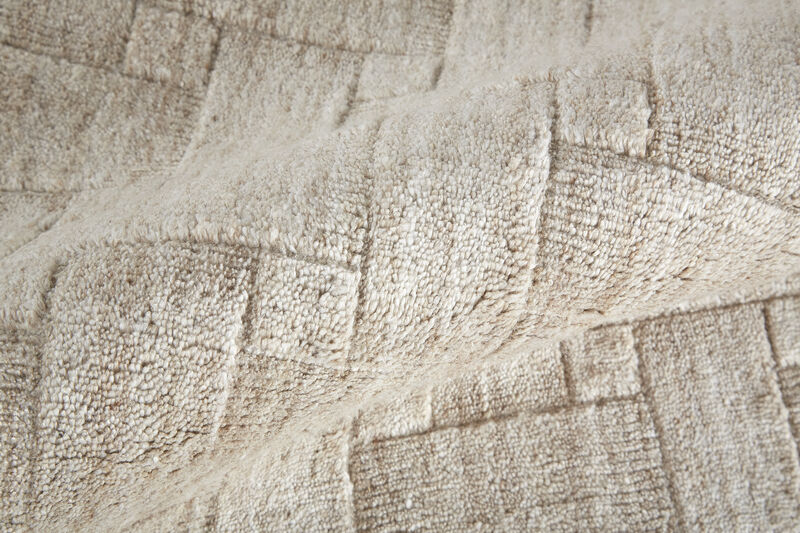 Redford 8669F Ivory 5' x 8' Rug