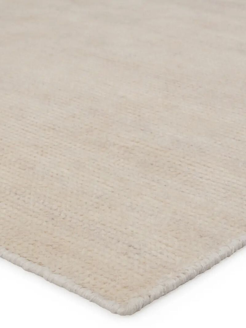 Rebecca Limon White 6' x 9' Rug