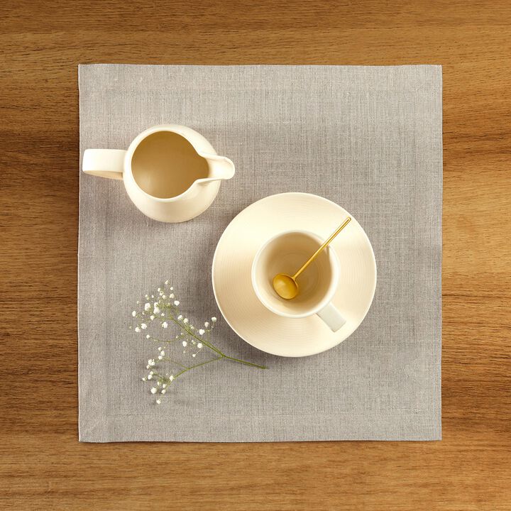 Solino Home 100% Pure Linen Square Placemats 14 x 14 Inch Set of 4 | Fete