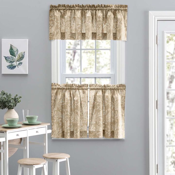 Ellis Curtain Lexington Leaf Pattern on Colored Ground Tailored Swags