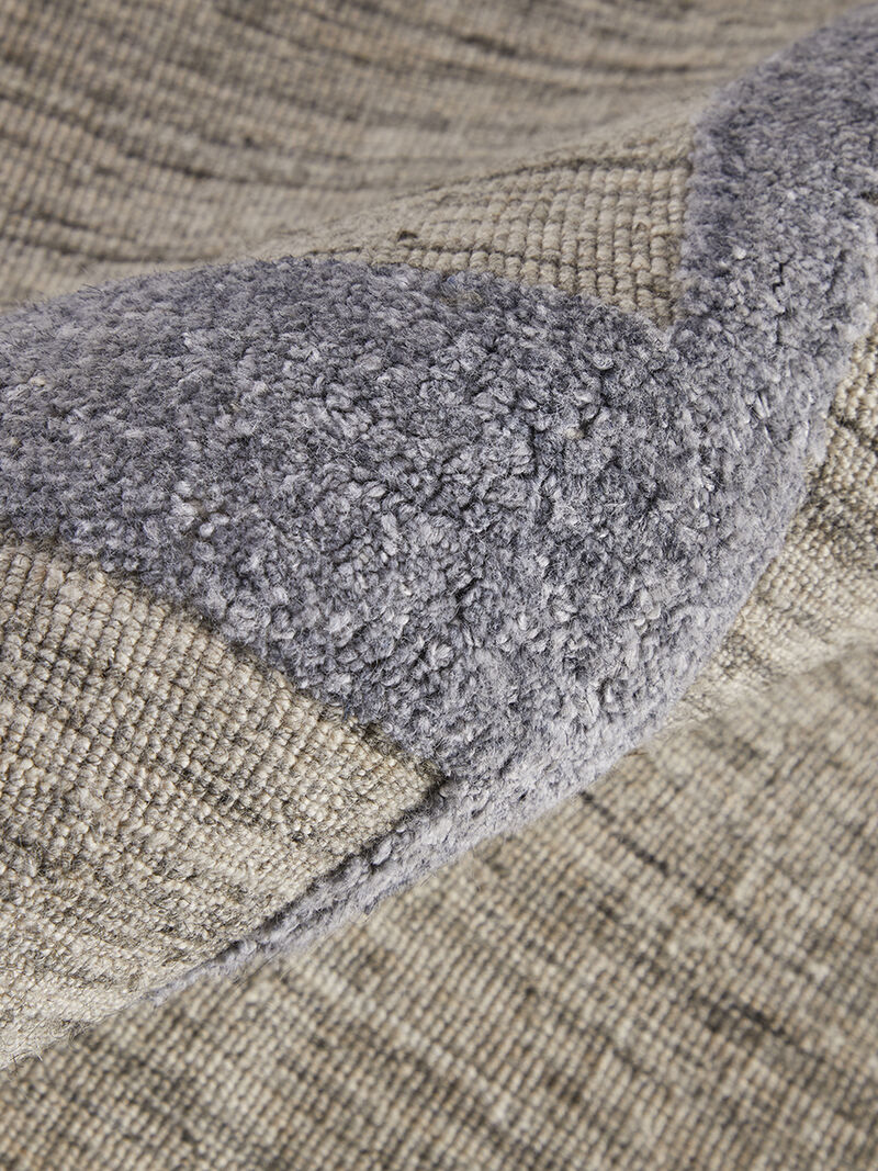 Longridge T8002 Beige/Blue 8' x 10' Rug By Thom Filcia