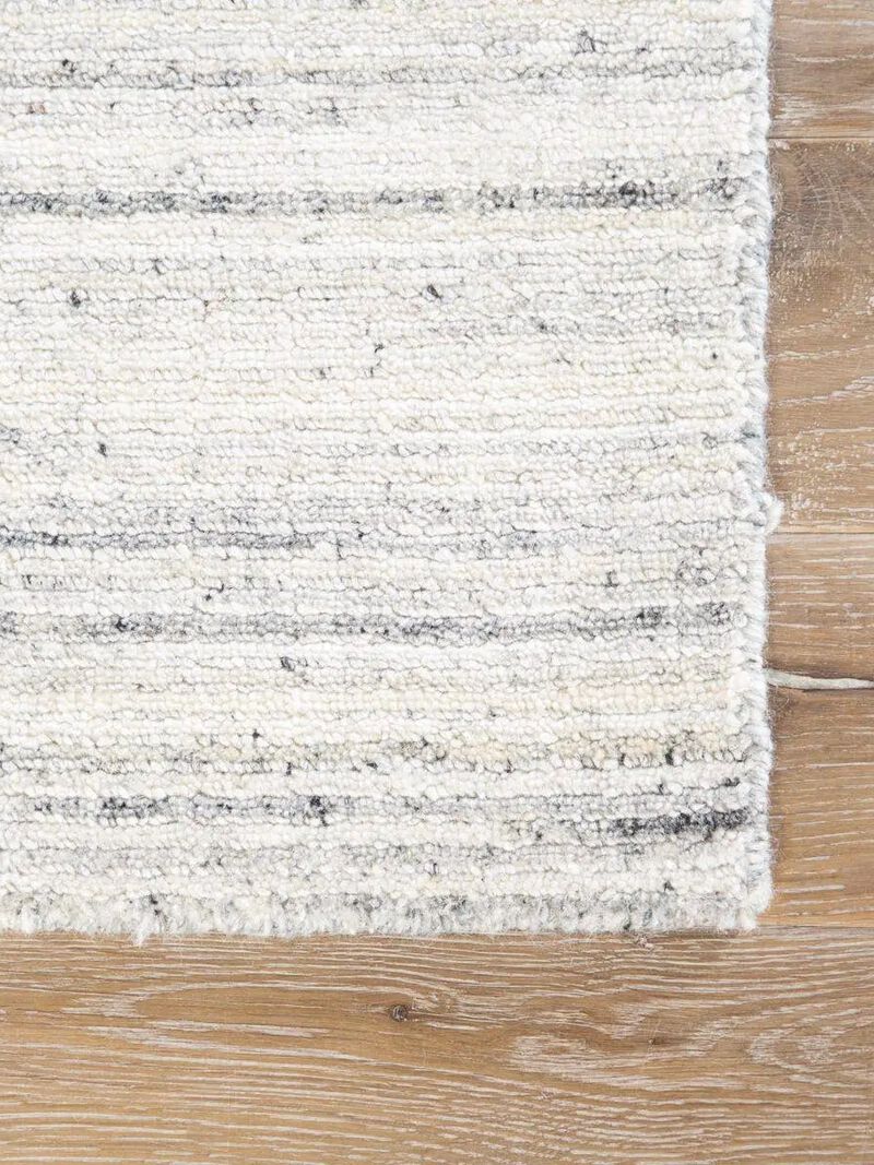 Madras Vassa White 5' x 8' Rug