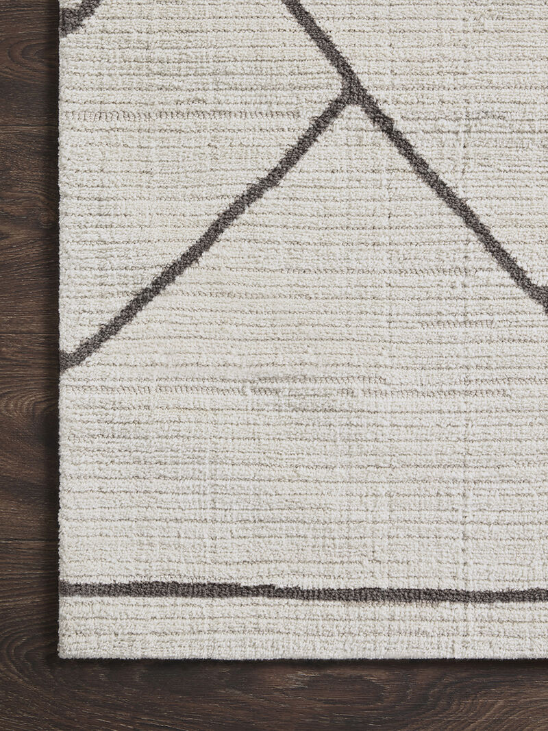 Logan LOG01 Ivory/Charcoal 3'6" x 5'6" Rug
