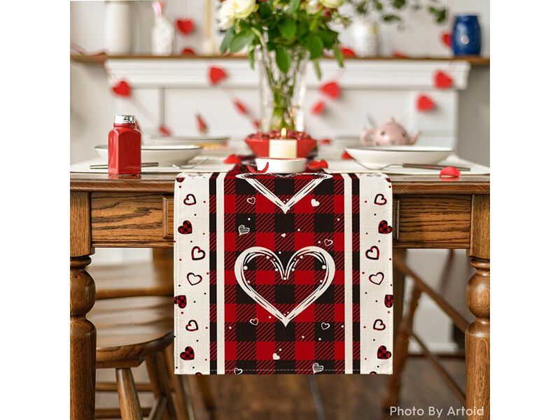 Artoid Mode Buffalo Plaid Love Hearts Valentine's Day Table Runner