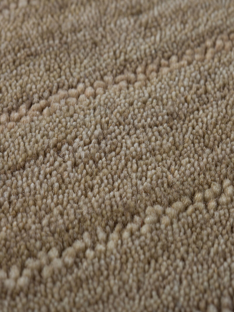 Rafia RF100 Taupe 3'6" x 5'6" Rug