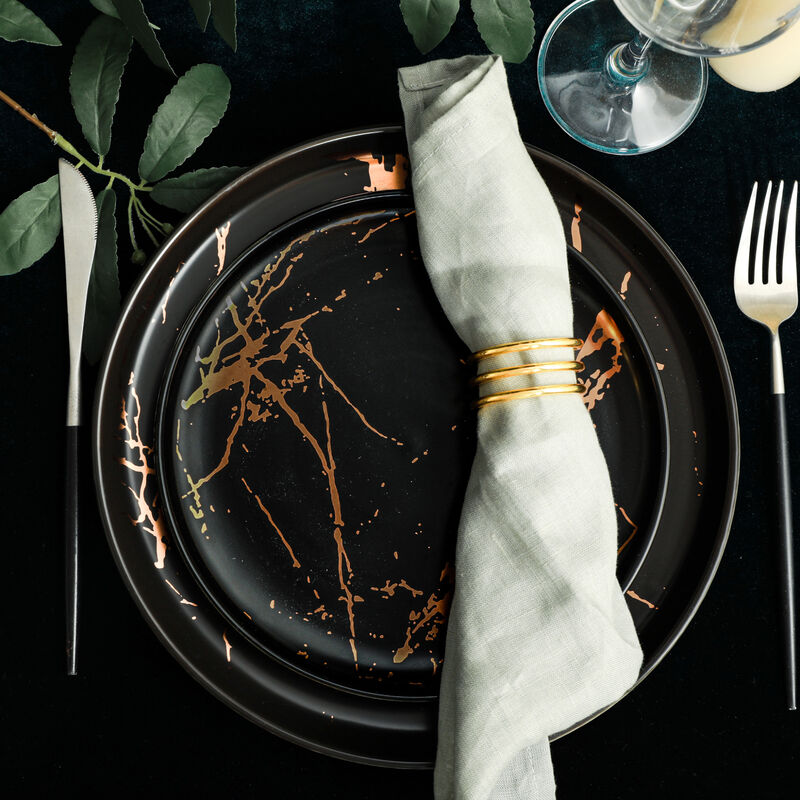 Stone Lain Zora Porcelain 32 Piece Dinnerware Set