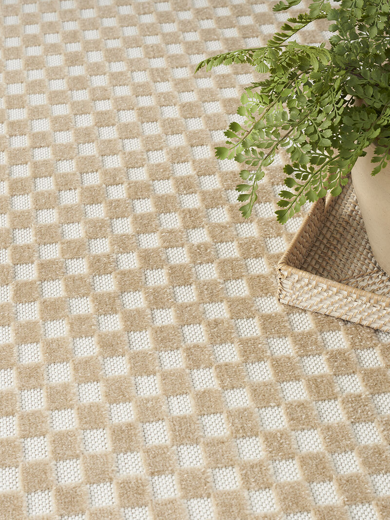 Care Free CAF02 Taupe 3'11" x 5'11" Rug
