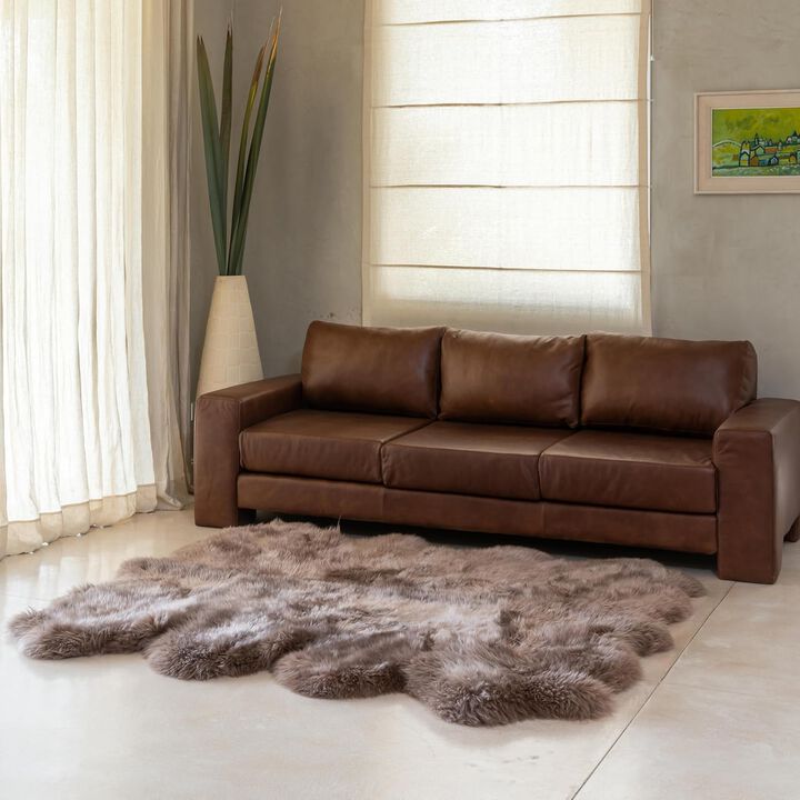 Genuine Sheepskin Rug "Octo" (5' 11'' x 5' 11'') – Soft & Fluffy Eight Pelt Lambskin Rug - Made in Argentina
