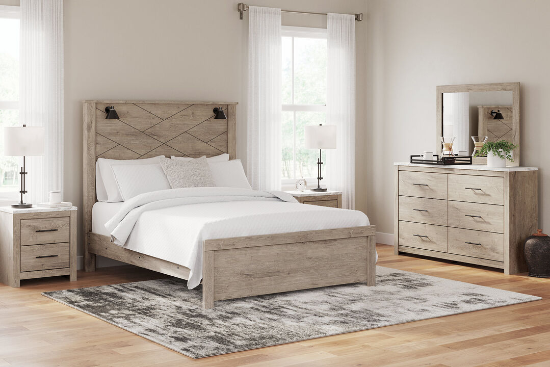Senniberg Queen Panel Bed