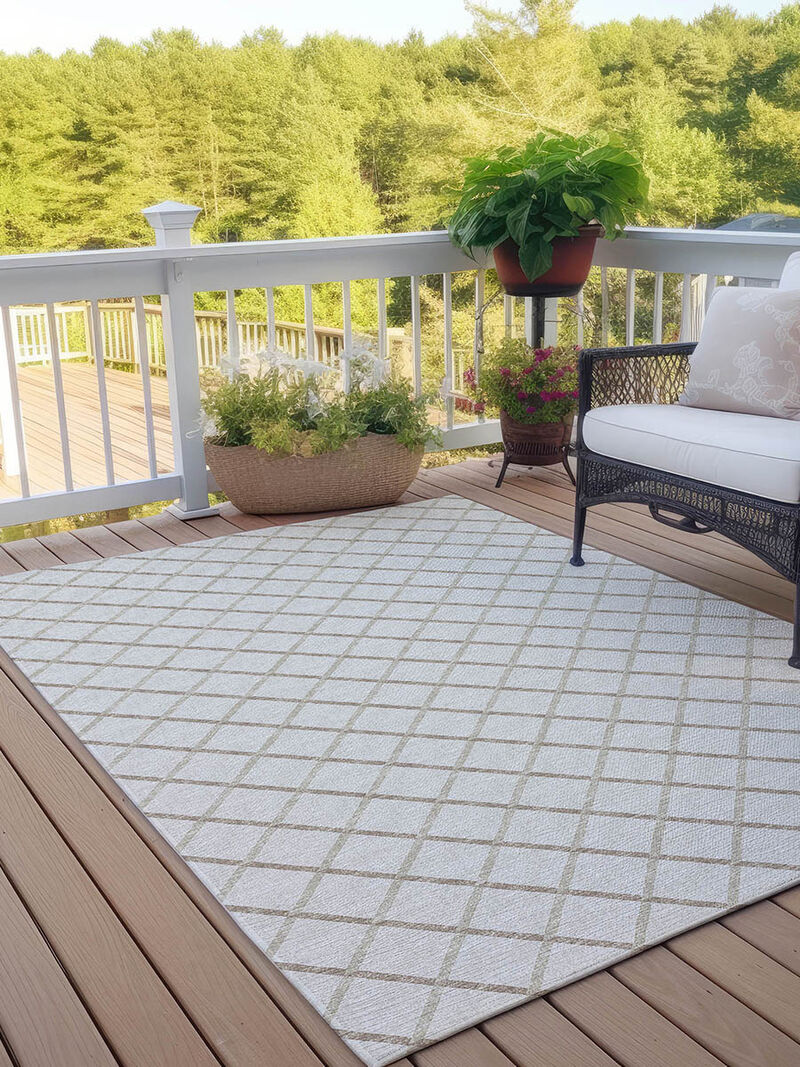 York YO1 Ivory 3' x 5' Rug