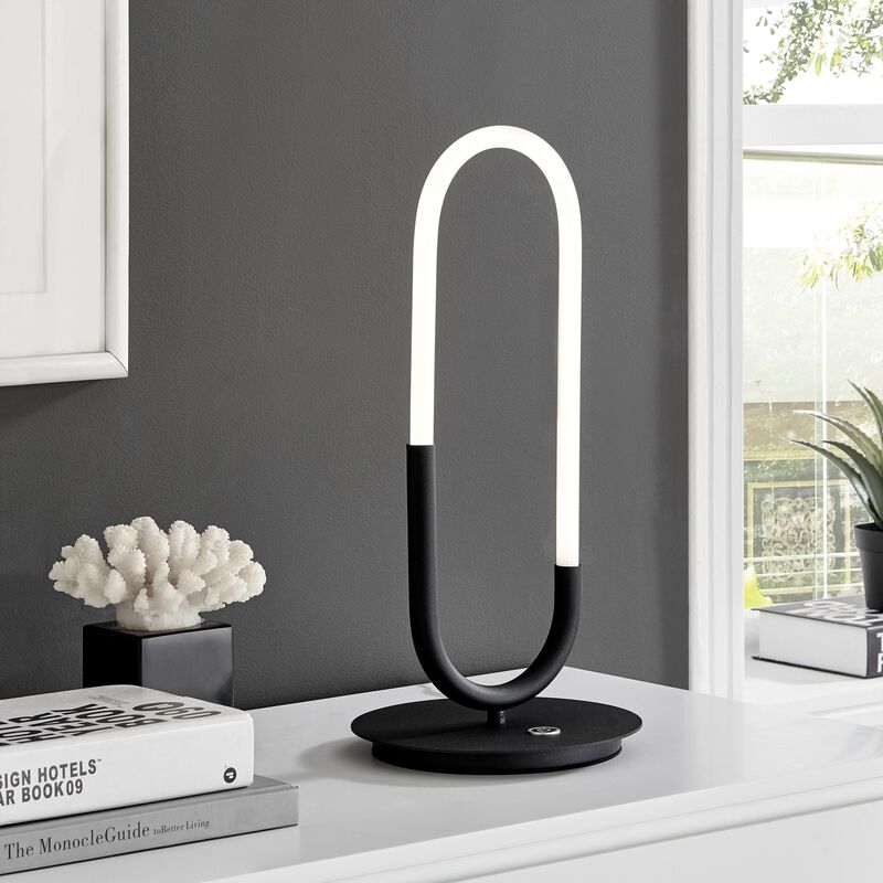 Single Clip Table Lamp Matte Black Metal and Acrylic Dimmable Integrated LED