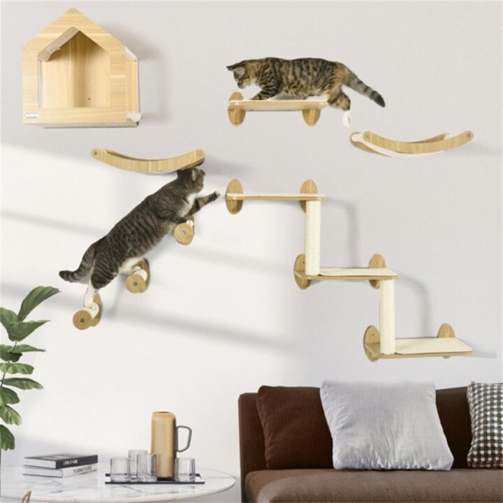 Cat Tower Spacious Multi-Level Cat Climbing Frame with Scratching Posts and Resting Spots