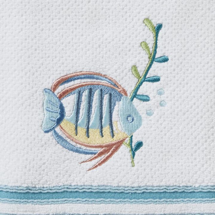 SKL Home Saturday Knight Ltd Ocean Watercolor Bath Towel - 27x50", White