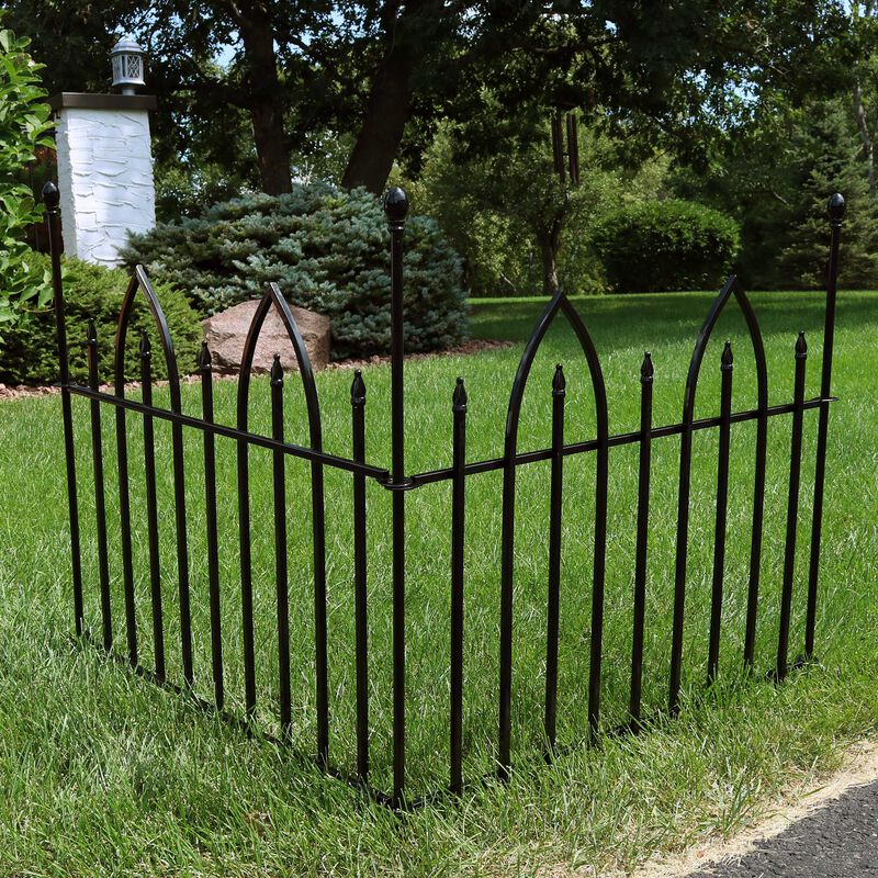 Sunnydaze 2-Piece Gothic Arch Iron Garden Border Fencing - 6 ft - Black
