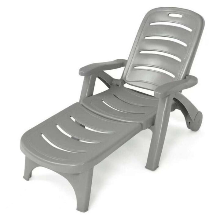 Hivvago 5 Position Adjustable Folding Lounger Chaise Chair on Wheels