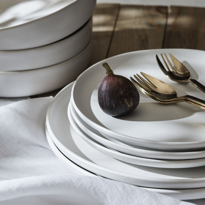 Porto by Stone Lain Macchio Stoneware 24 Piece Dinnerware Set