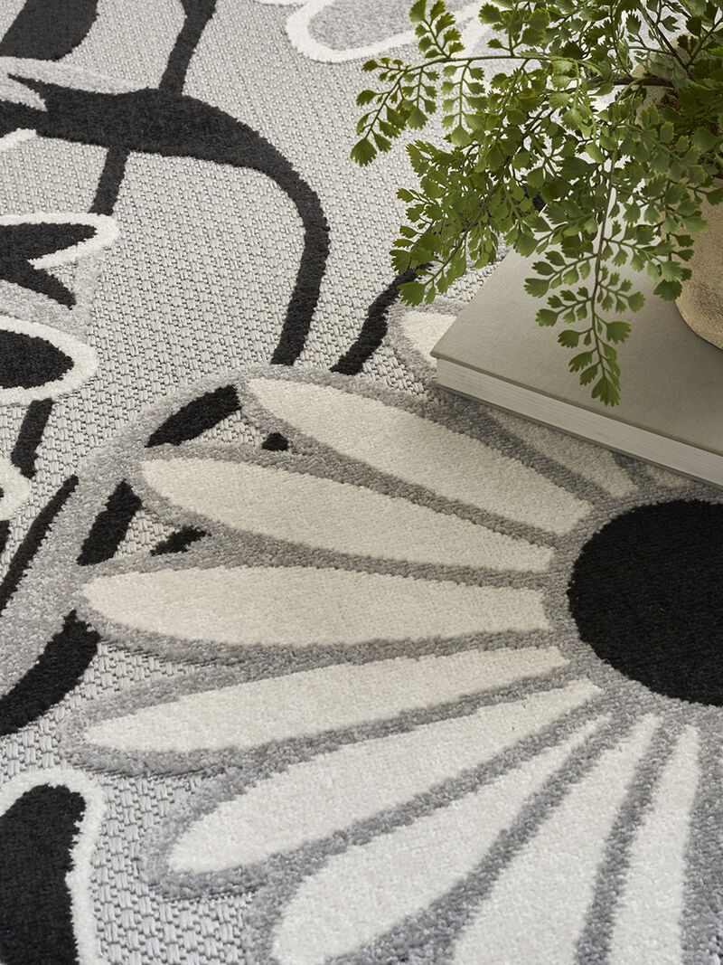 Aloha ALH33 Black/White 3'6" x 5'6" Rug