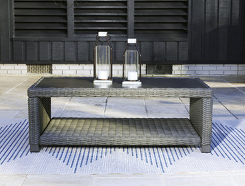Elite Park Cocktail Table