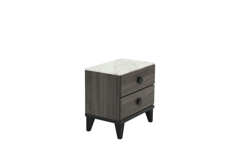Streamdale Nightstand In Dark Oak (Rustic Accents)