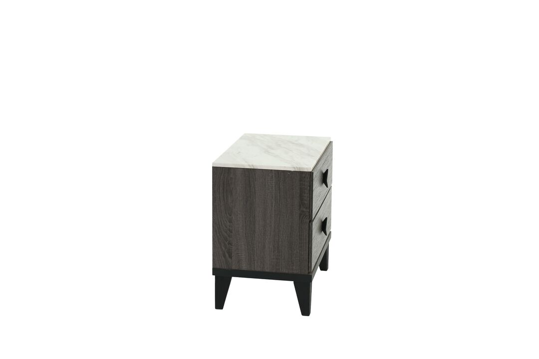 Streamdale Nightstand In Dark Oak (Rustic Accents)