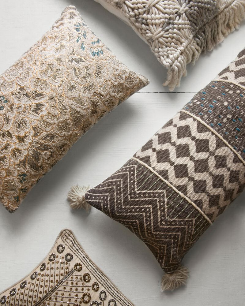 P0607 Grey/Multi 13"x35" Down Pillow