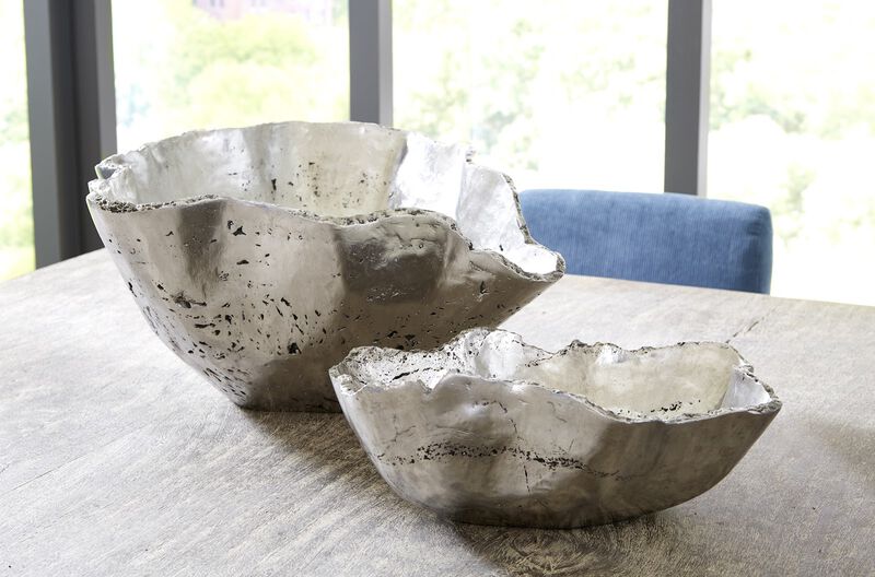 Cast Onyx Large Bowl