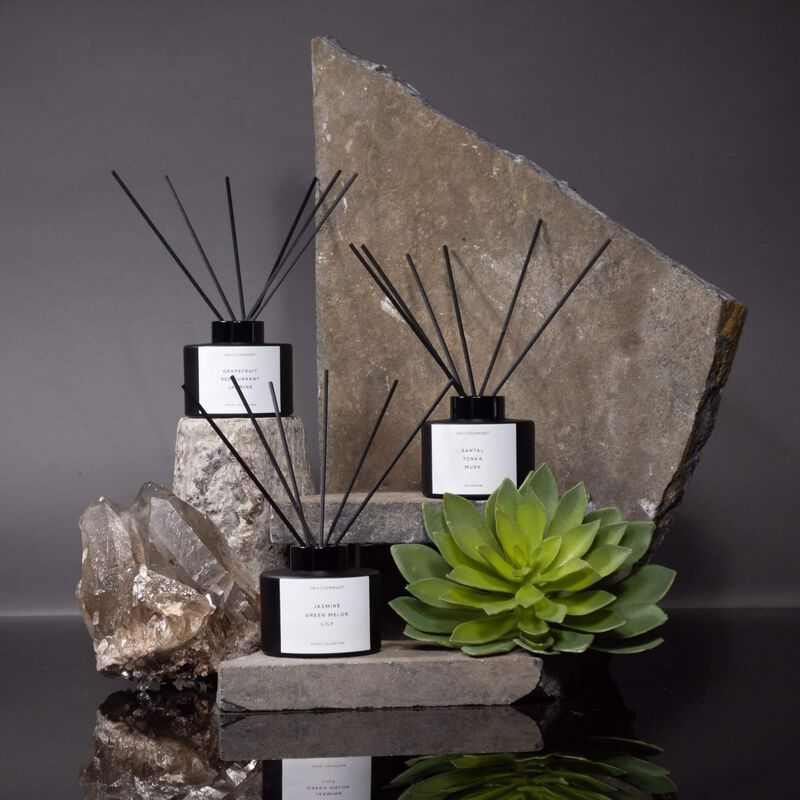 ENVIRONMENT 200mL Reed Diffuser Inspired by The Wynn Hotel® - Jasmine | Green Melon | Lily